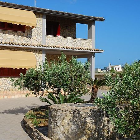 מרינלה B&B Garzia מראה חיצוני תמונה
