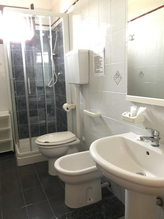 מרינלה B&B Garzia מראה חיצוני תמונה