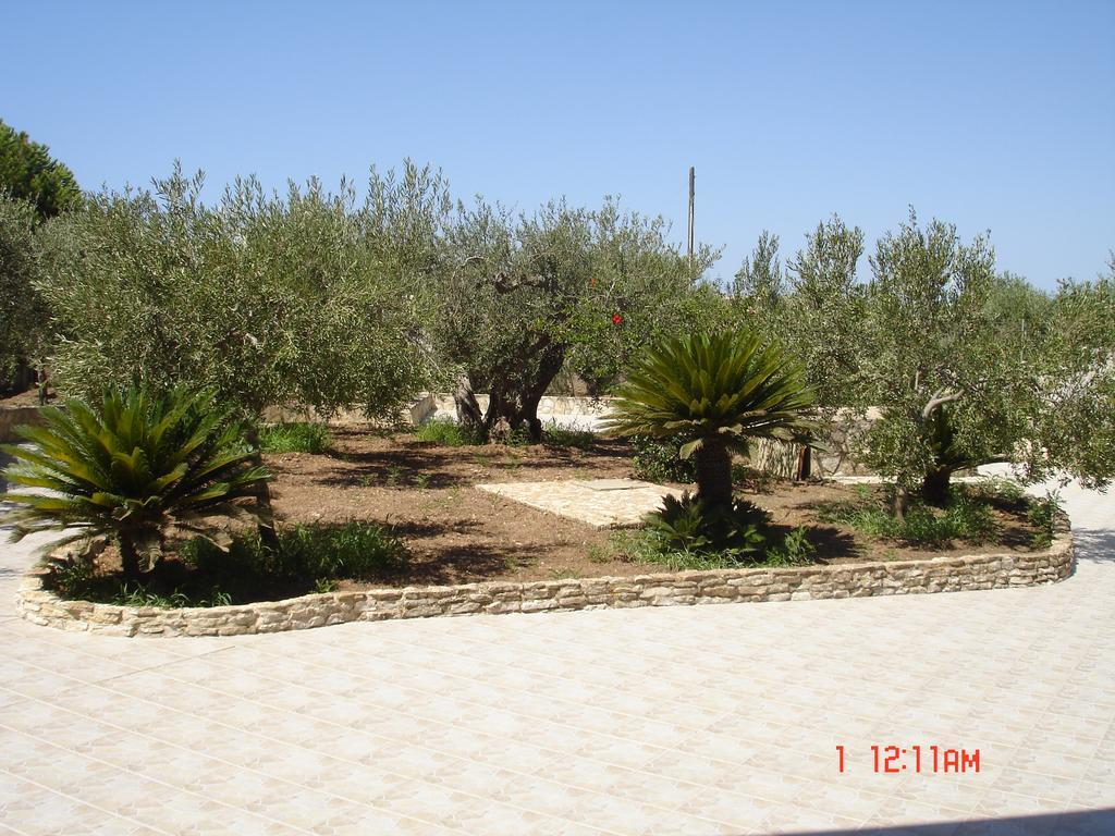 מרינלה B&B Garzia מראה חיצוני תמונה